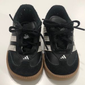 Toddler SAMBAS in great condition.